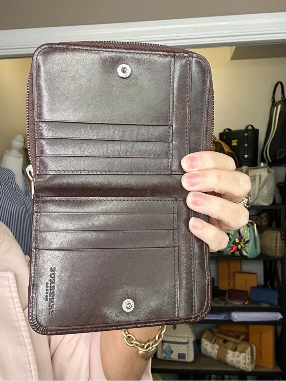 Authentic Burberry Nova Check wallet Canvas and Brown Leather Zip Wallet - Picture 6 of 11